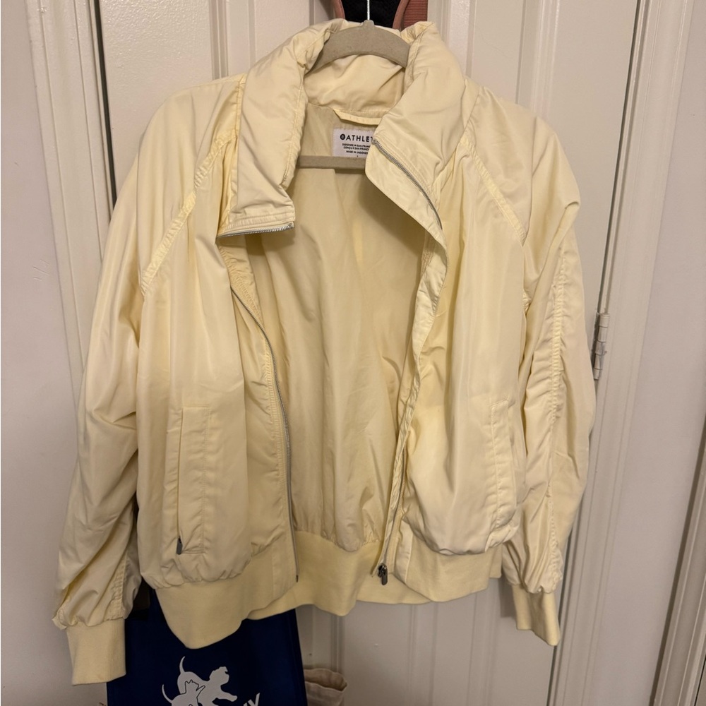 Athleta Women's Butter Yellow Jacket